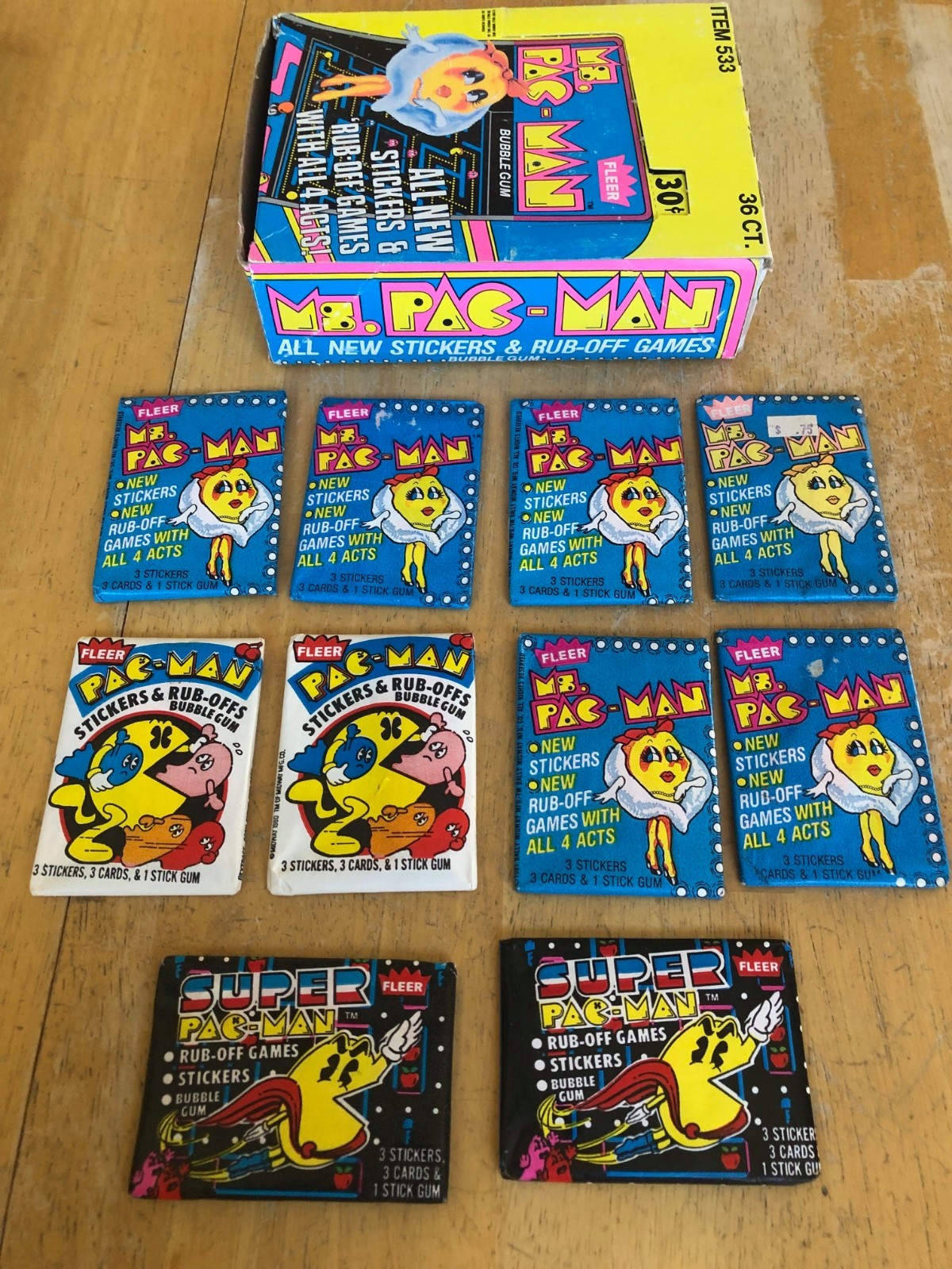 Fleer Ms. PAC-MAN 1981 , Pac-Man, Super Pac-Man 10 Sealed Packs with Box