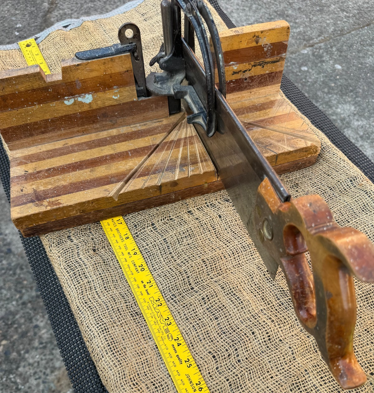 Vintage Perfection #456 Miter Box, Union Hardware Co. Tarrington, CT ~ 16x6x9