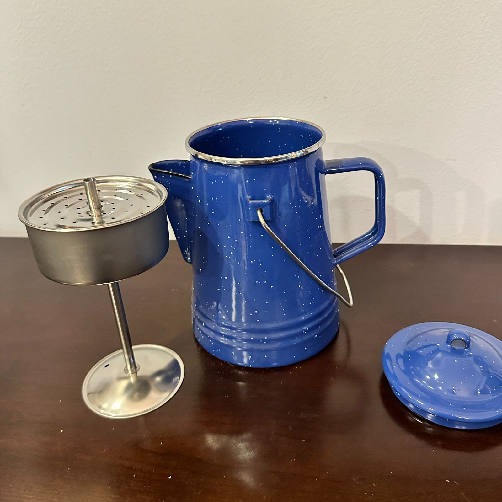 New Blue Speckled Enamelware Coffee Percolator Pot with Lid Basket & Stem Vintag