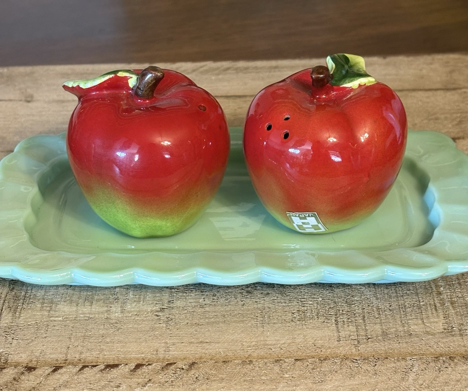 Vintage Japan Holt Howard Apple Salt & Pepper Shaker Set MCM