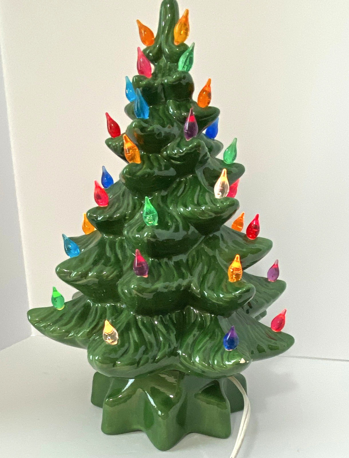 Ceramic Lighted Christmas Tree plug-in Green w/ Multicolor Bulbs vintage 13\