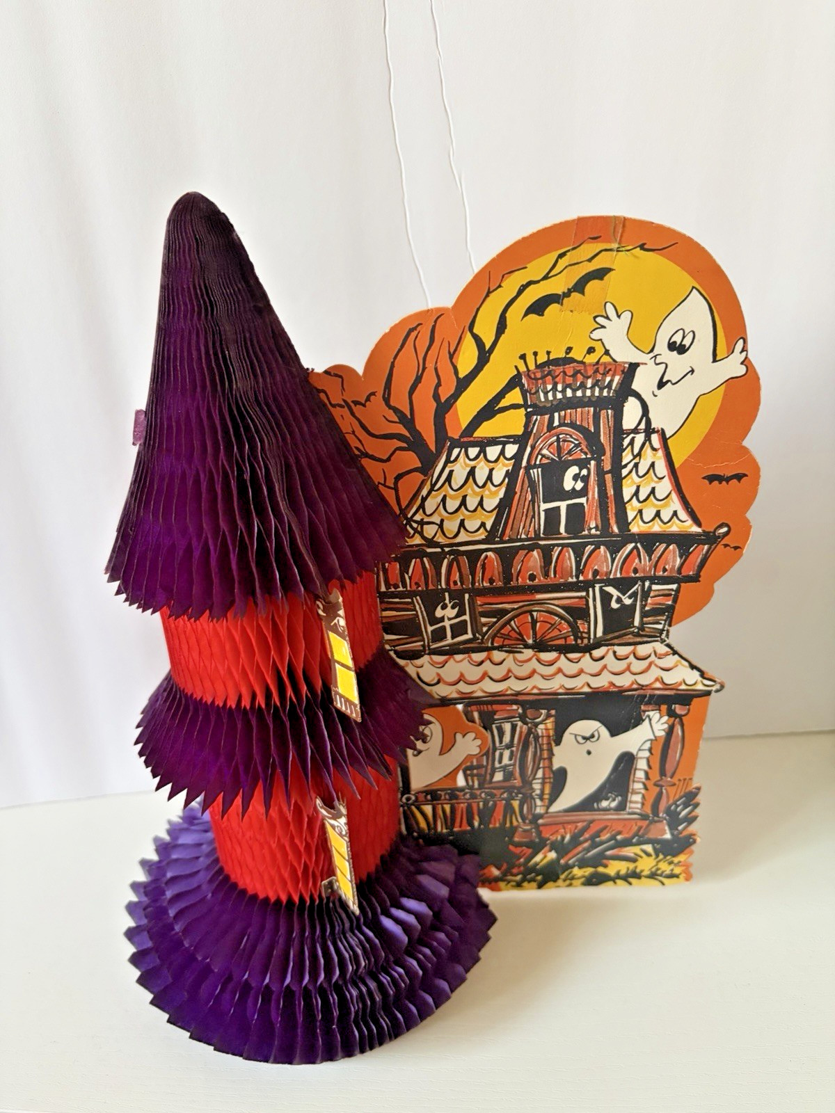 Vtg 1980s Amscan Diecut Cardboard Halloween Haunted Ghost House Honeycomb