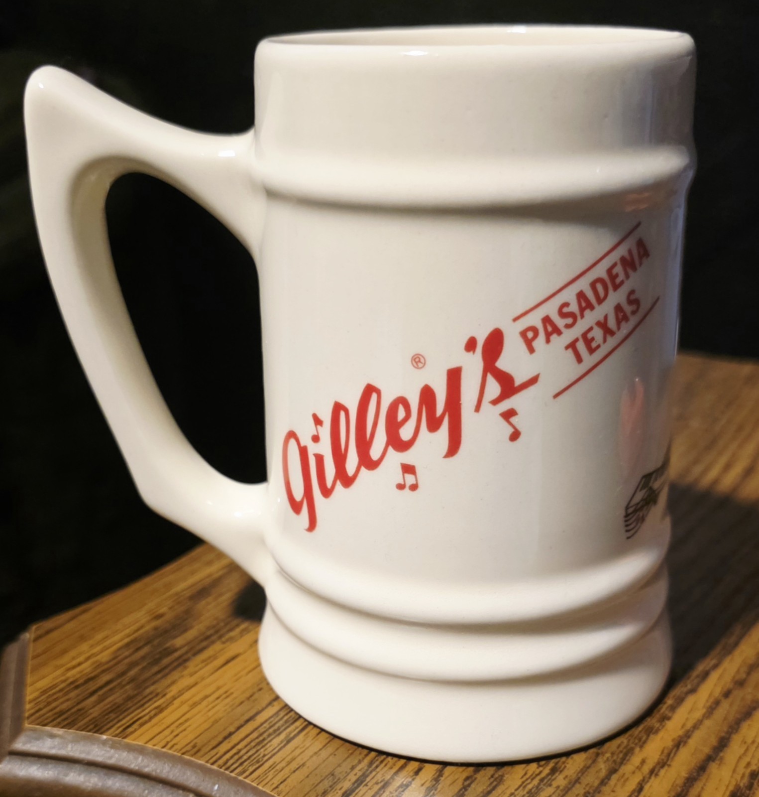 VTG GILLEY'S COFFEE MUG WORLD'S LARGEST NIGHTCLUB CERAMIC CUP COLLECTIBLE