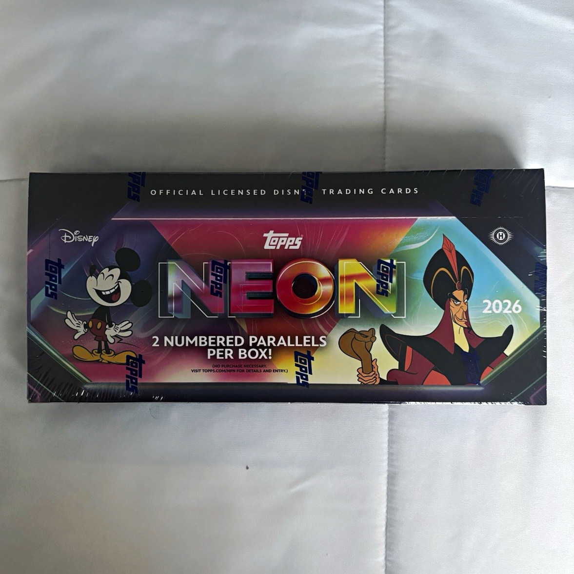 Topps 2026 Disney Neon Hobby Box