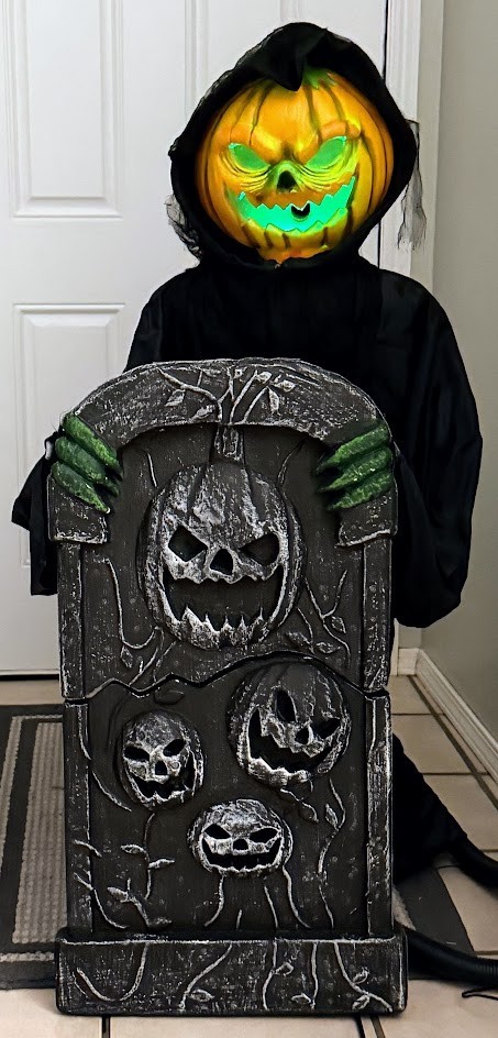 Spirit Halloween Pumpkin Guardian of the Grave Animatronic VIDEO Haunted House