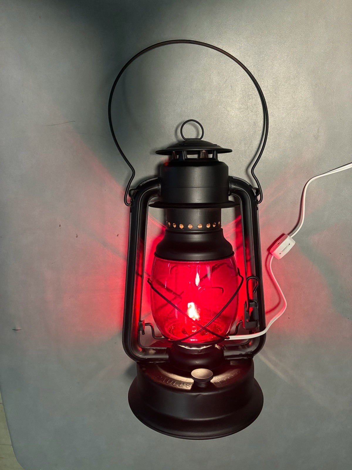 Vintage Paul’s Leader Lantern Lamp Light With Dietz Red Glass