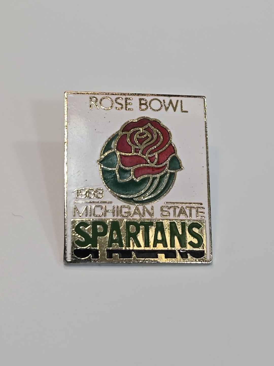 Michigan State University 1988 Rose Bowl Pin Spartans (20) vs USC Trojans (17)