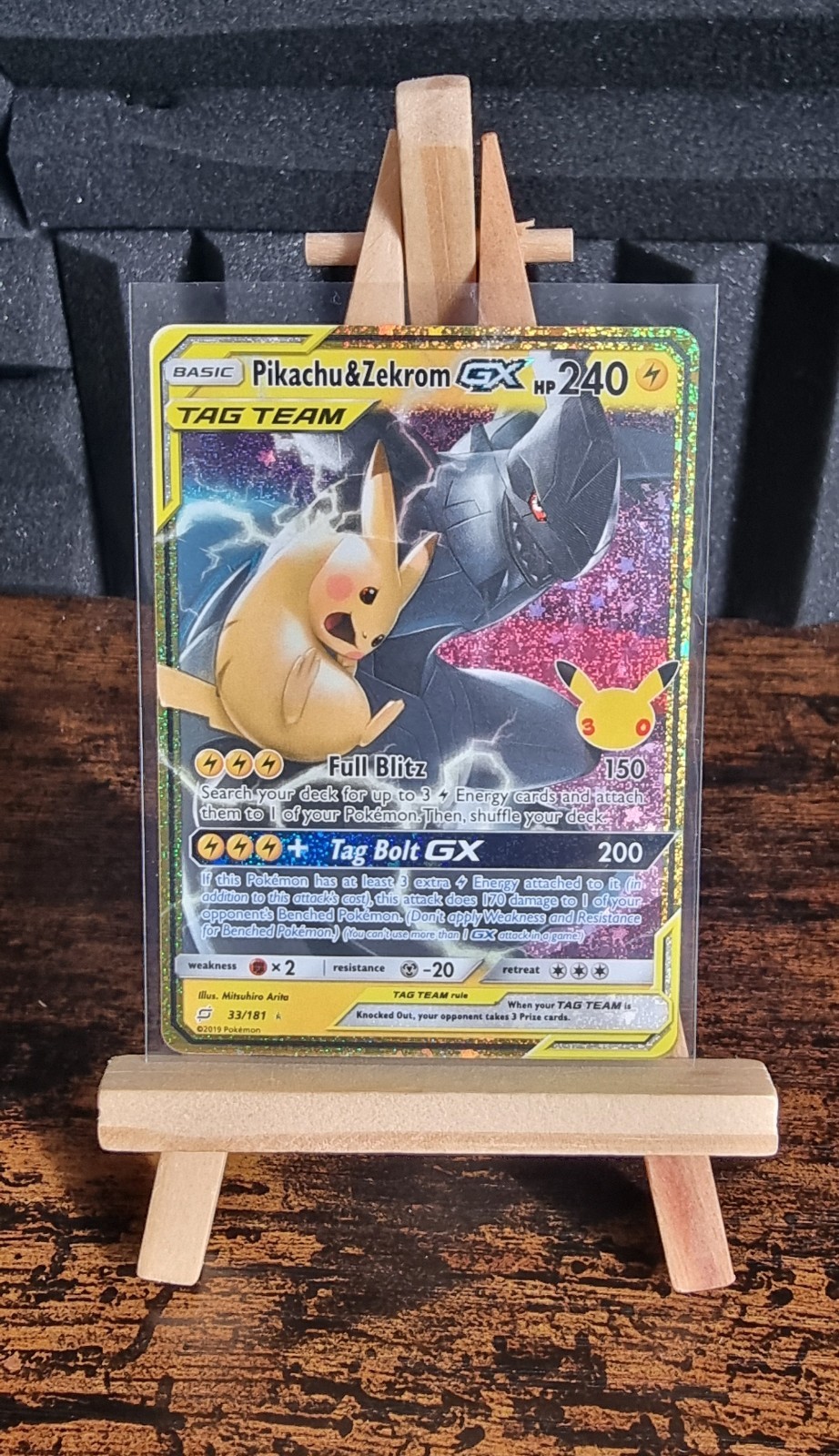 Pokemon TCG Pikachu & Zekrom 30th Anniversary GX 33/181 Sm-Team Up Holo
