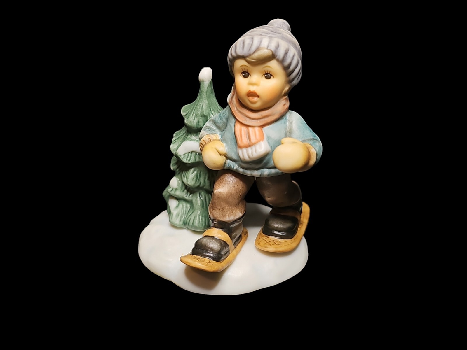 Dashing Through the Snow Berta Hummel 99/P Goebel 3in Figurine 2001 No Box Dashing Through the Snow Berta Hummel 99/P Goebel 3in Figurine 2001 No Box
