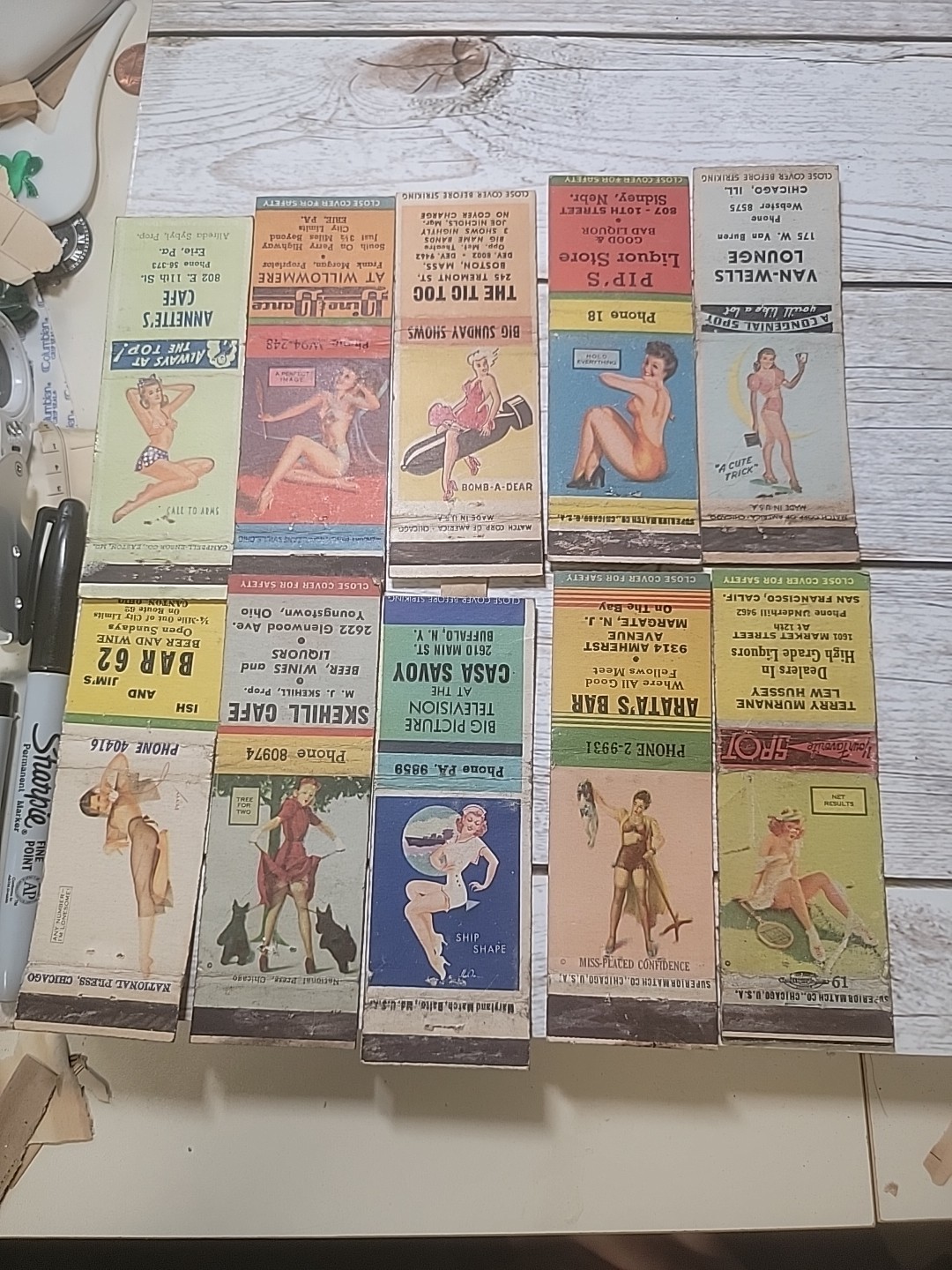 Lot of 10 Vintage Matchbook Pin-up Girlie Models Artwork Risque (G)