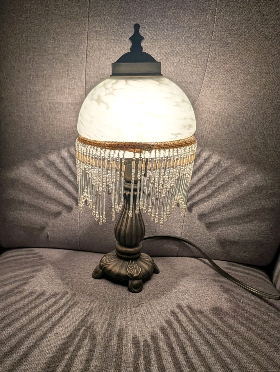 Vintage Victorian Style Beaded Fringe Boudoir Table Lamp Glass *Cracked* 12.5\