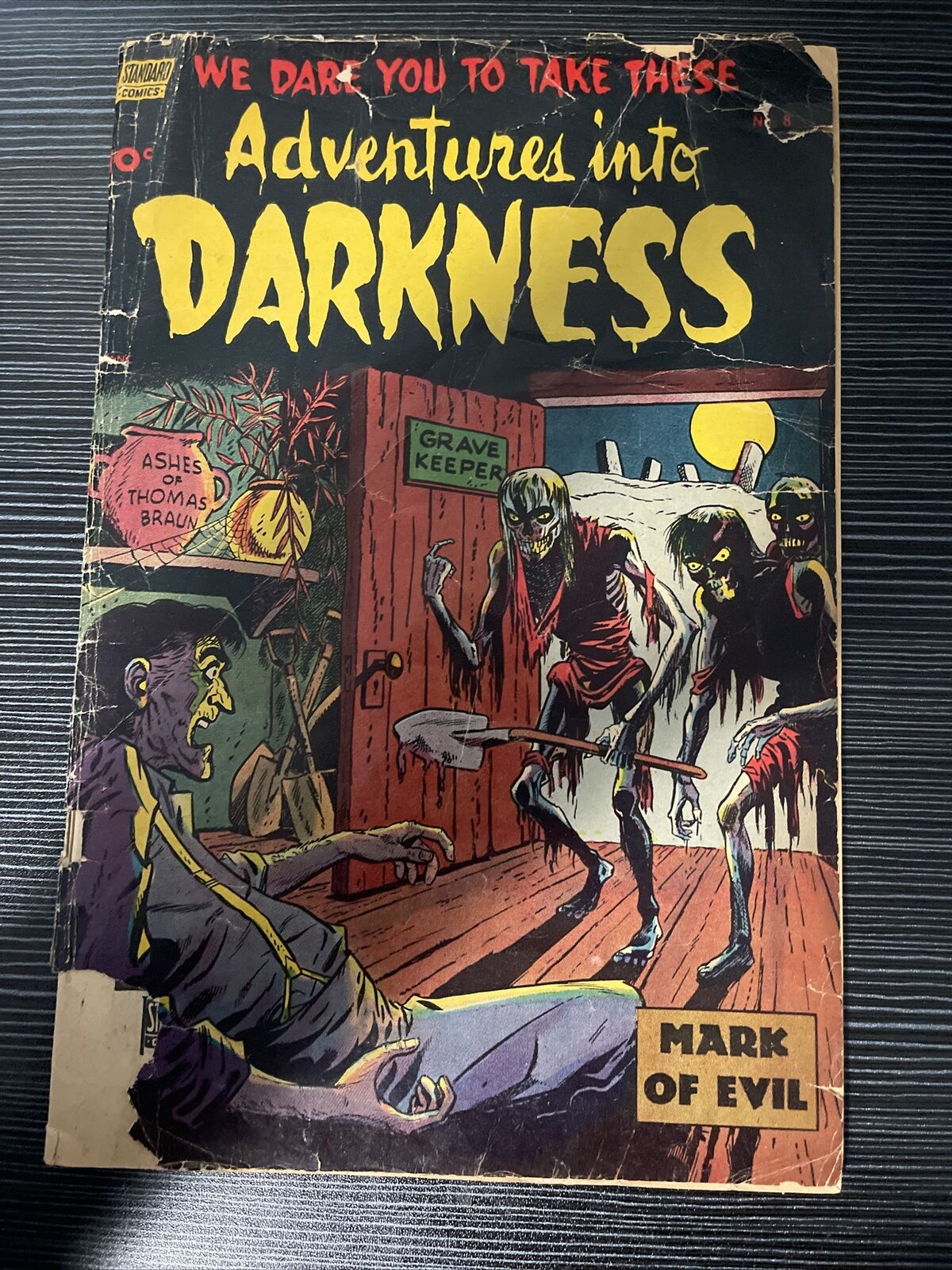 adventures into darkness No.8 Comic Book
