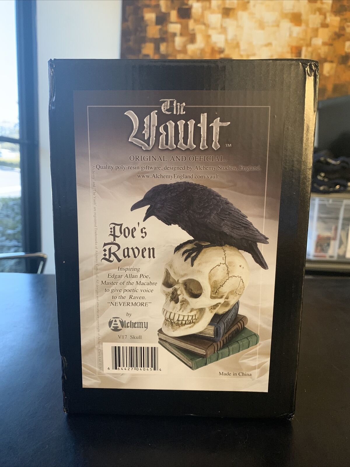 Poe's Raven Skull Nevermore alchemy Resin Decor Statue V17 broken beak read DESC