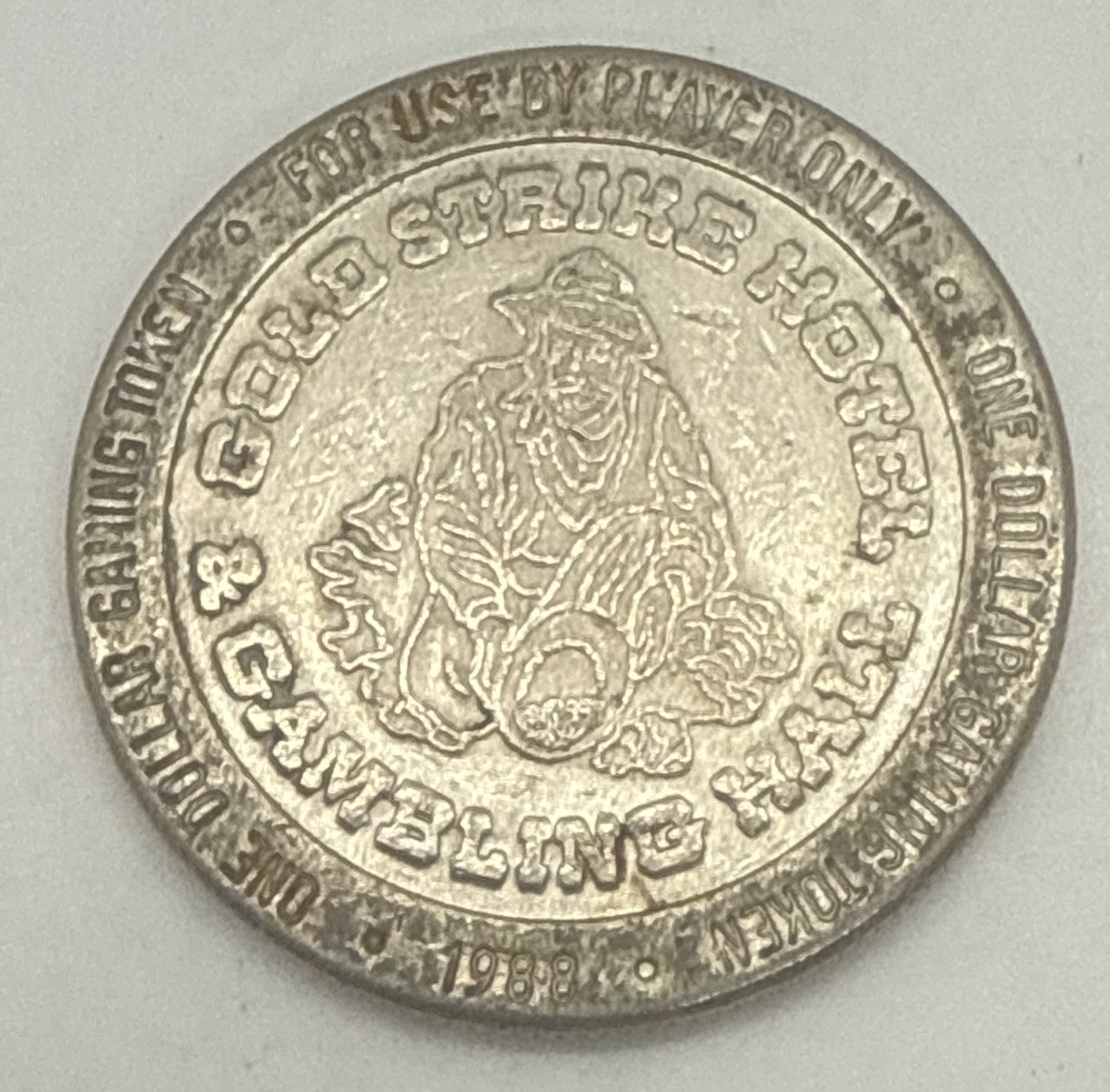 Gold Strike Hotel & Gambling Hall Casino Jean NV $1 Slot Gaming Token 1990 Gold Strike Hotel & Gambling Hall Casino Jean NV $1 Slot Gaming Token 1990