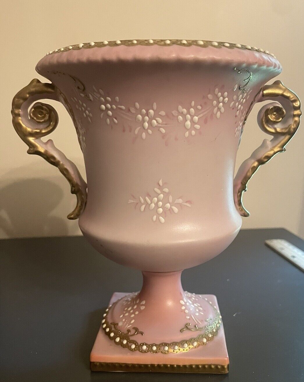 Nice Vintage Mid Century Pink Vase With Gold Trim Porcelain Ceramic