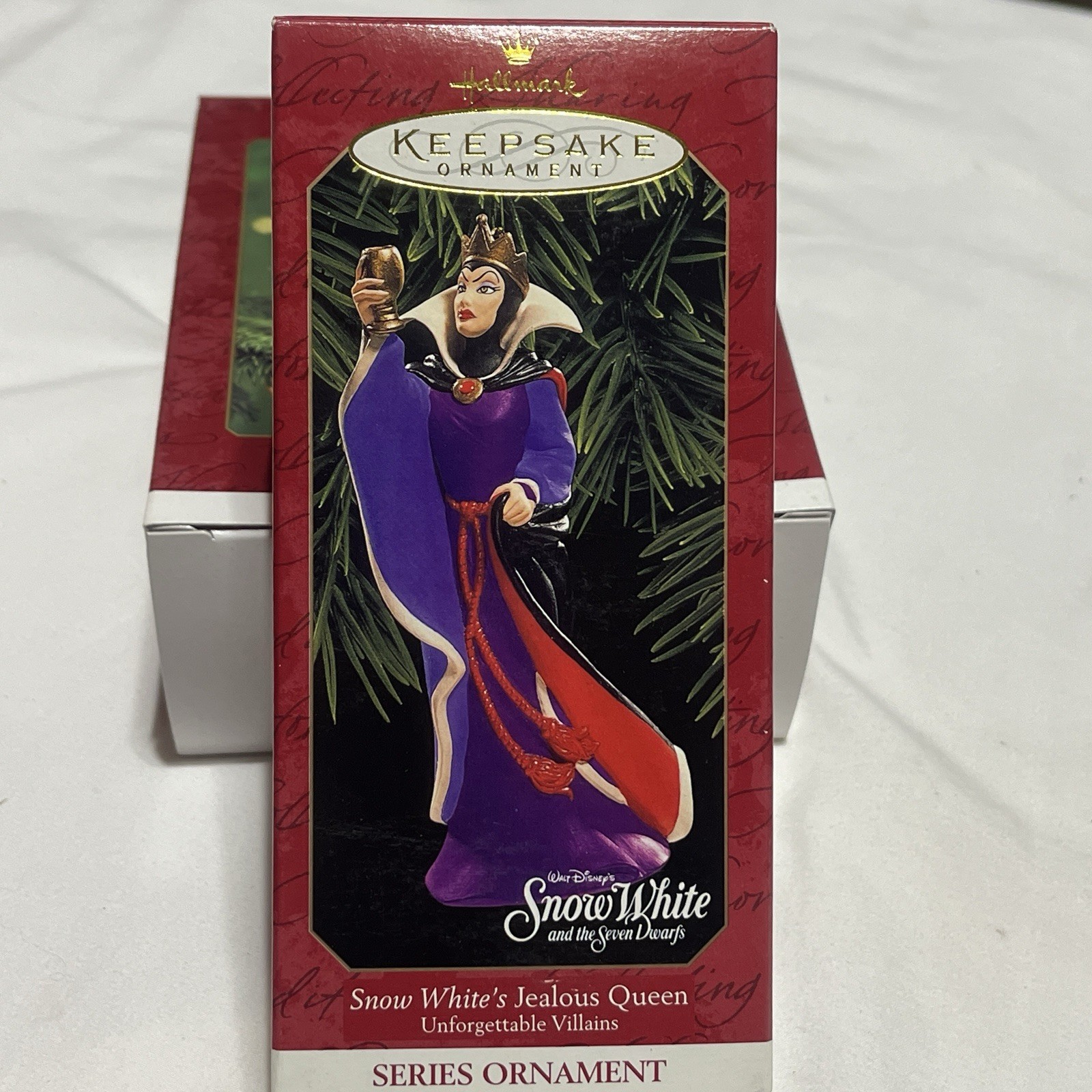 Hallmark Keepsake Disney Snow White’s Jealous Queen Christmas Ornament 1999