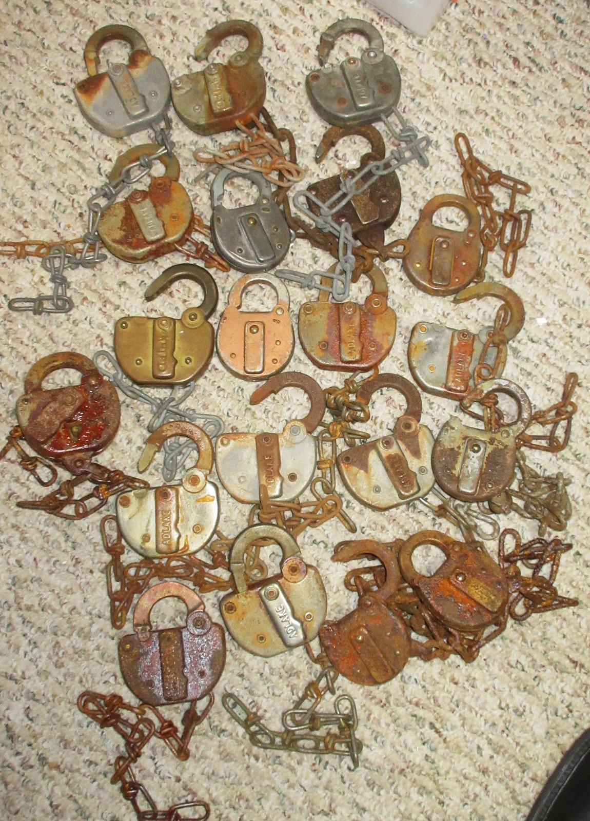 Vintage RAILWAY Adlake Lock & Chain (Lot of 20) Vintage RAILWAY Adlake Lock & Chain (Lot of 20)
