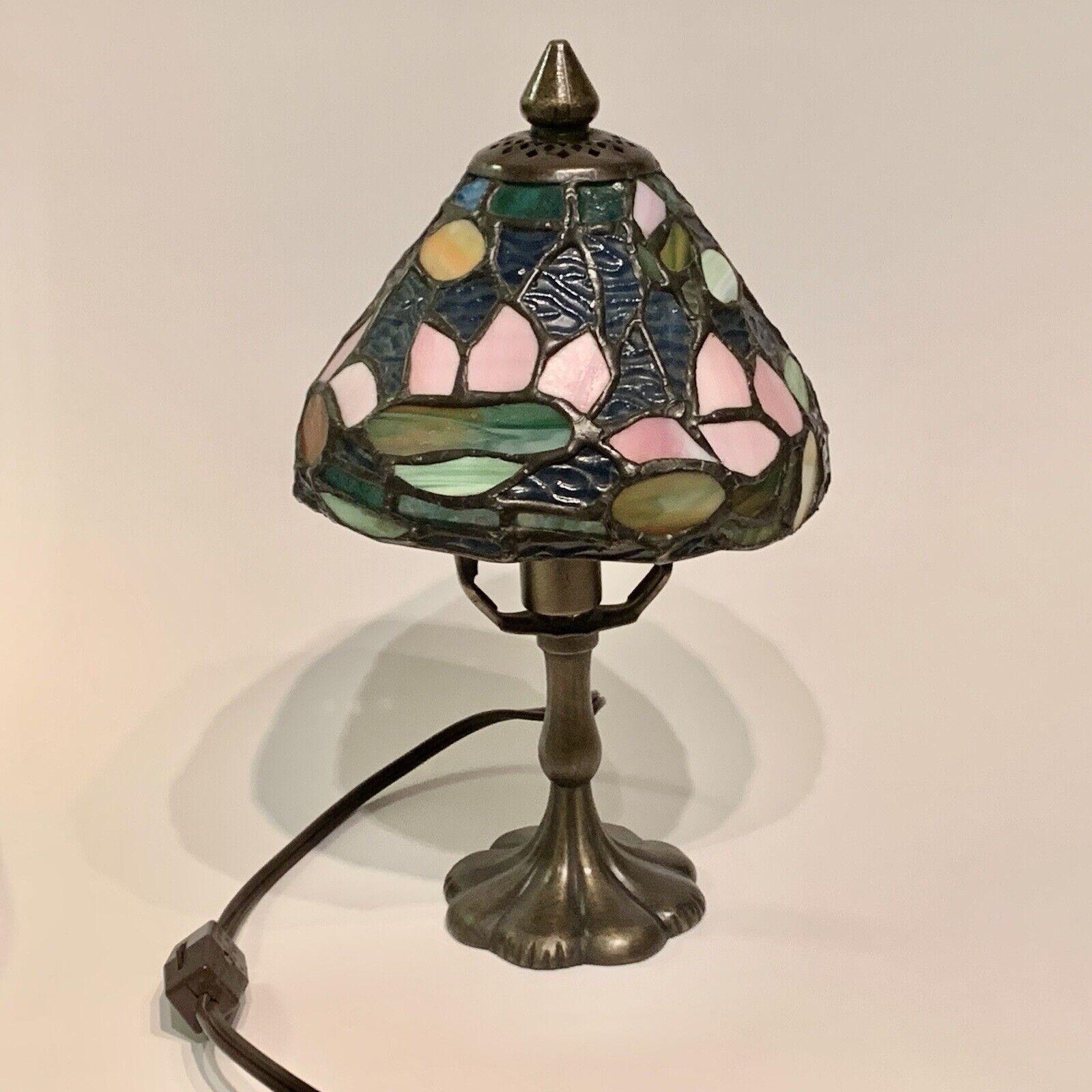 Vintage Stained Glass Mosaic Accent Table Lamp with Brushed Bronze Base 10”