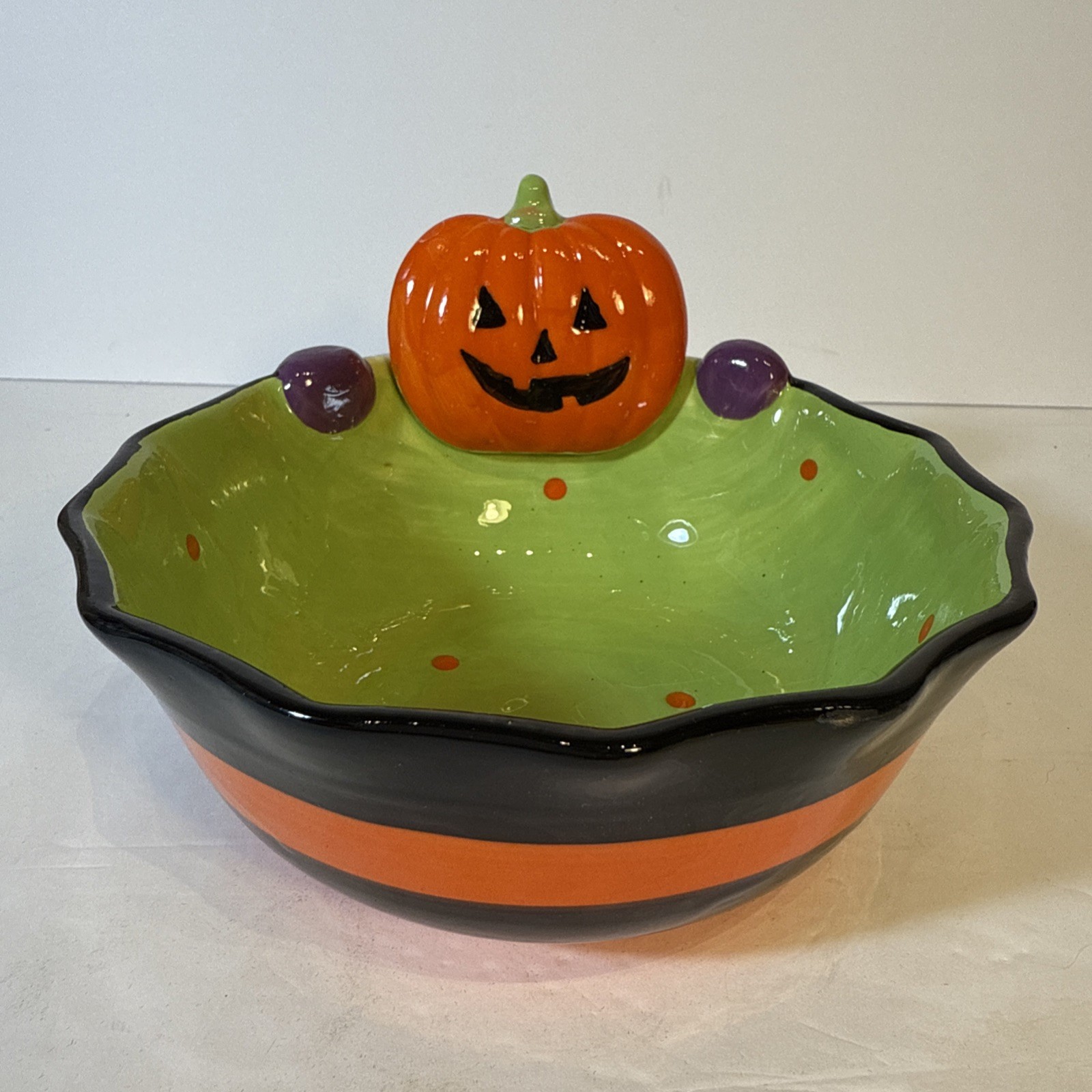 Vintage TII Collections Halloween Candy Bowl Ceramic Jack-O-Lantern Dish Vintage TII Collections Halloween Candy Bowl Ceramic Jack-O-Lantern Dish