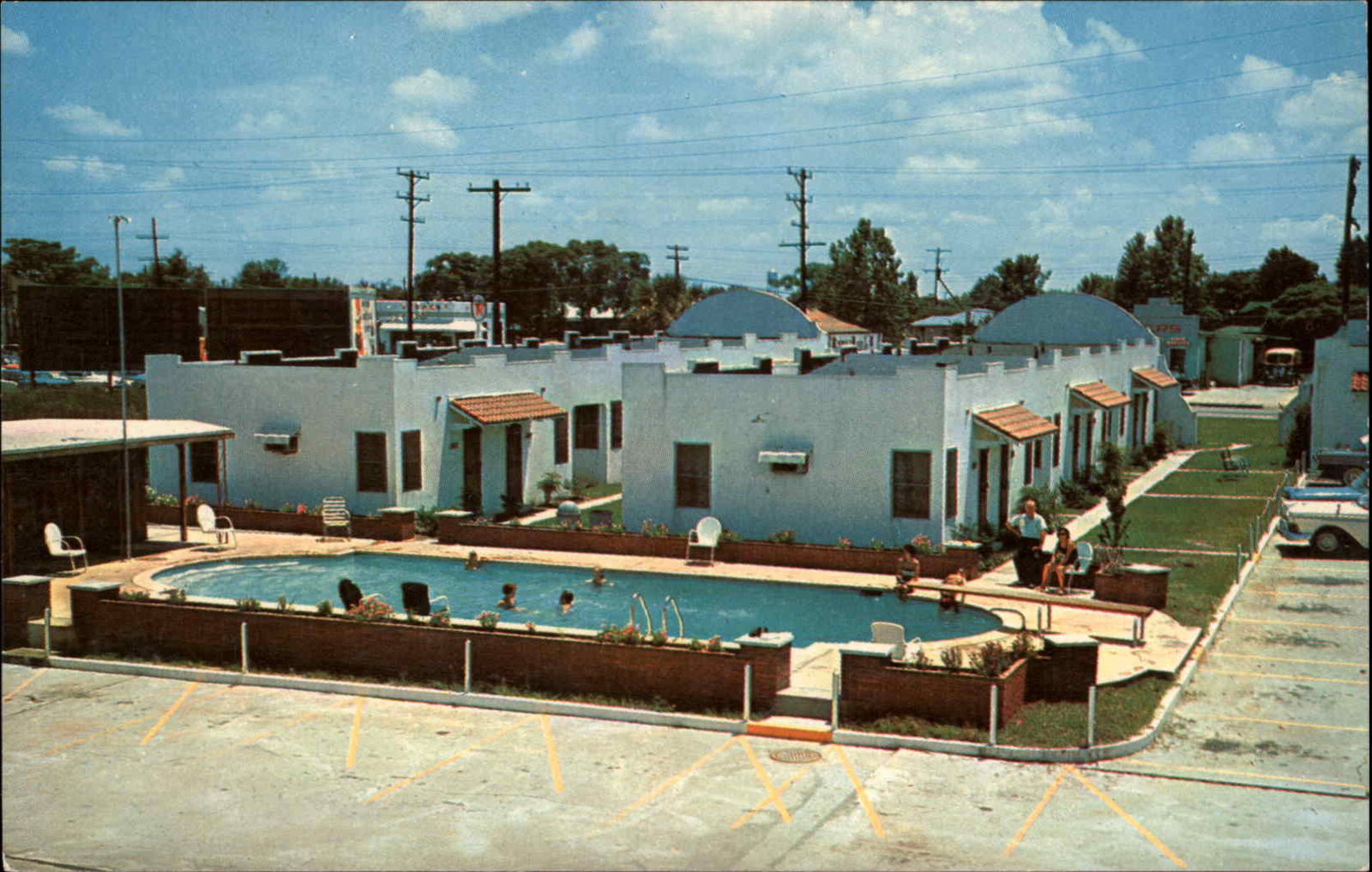 Savannah Georgia GA Hotel Swimming Pool c1950s-60s Postcard