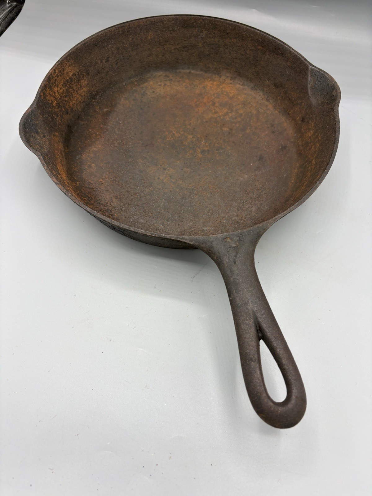 Vintage Griswold No. 7 Cast Iron Skillet  10” Small Logo Erie, PA  FP2