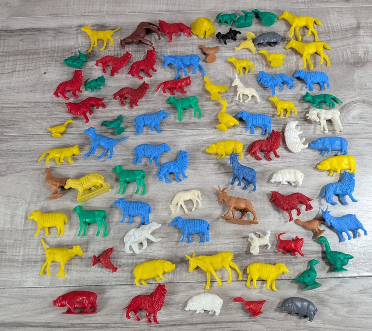 MPC Jungle / Farms Animals Vtg 1960s 1970s Playset Figures Lot of 70+ Figure