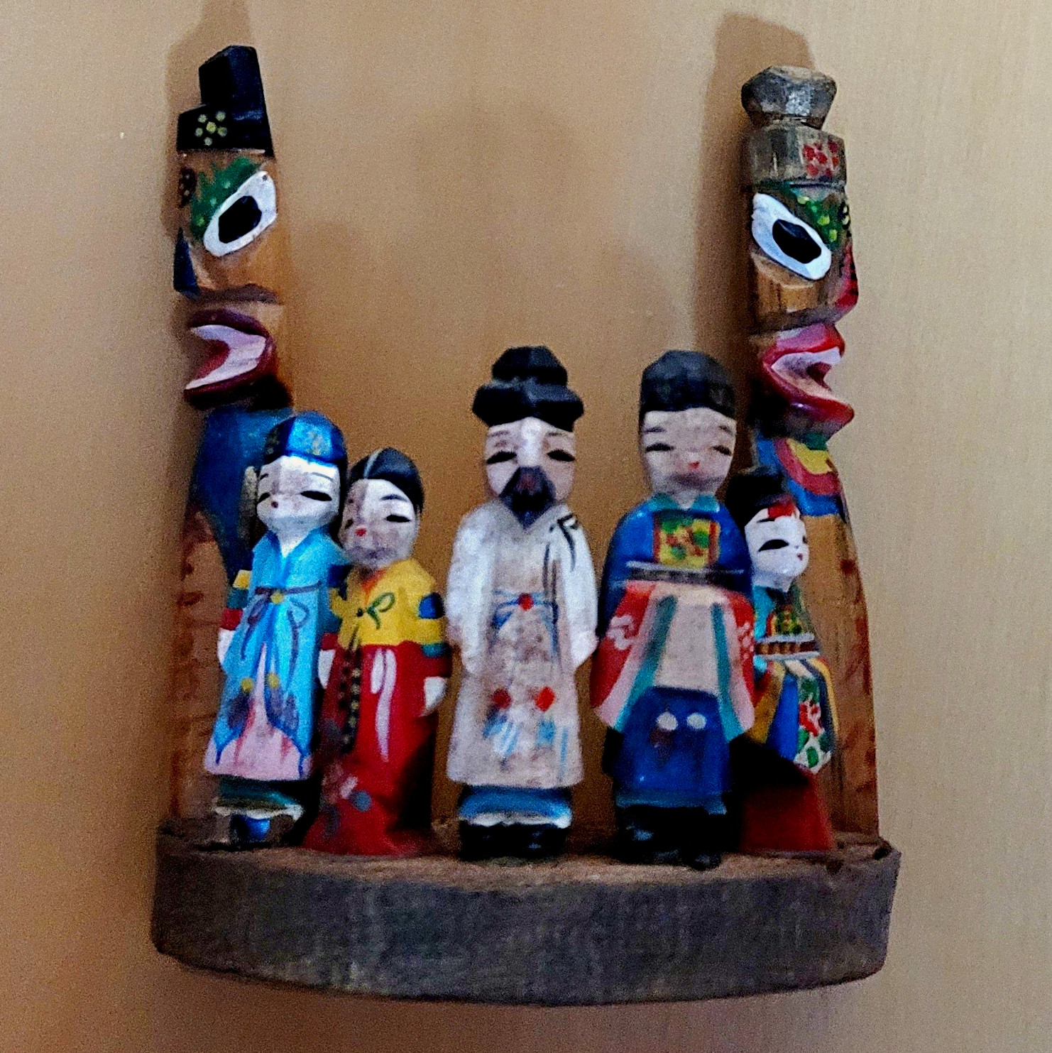 Korean Folk Figures Dolls Great General of Heaven & the Underworld Vintage Japan