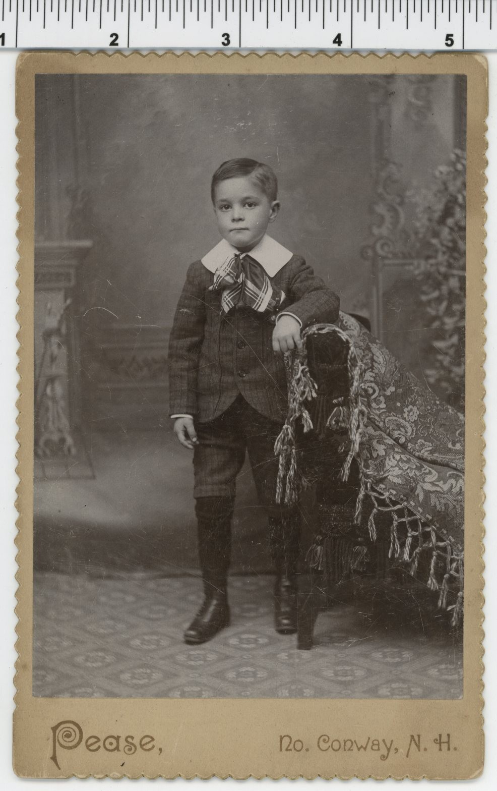 Vintage 1900s CABINET CARD photo / North CONWAY NH BOY - Little Gentleman's Suit