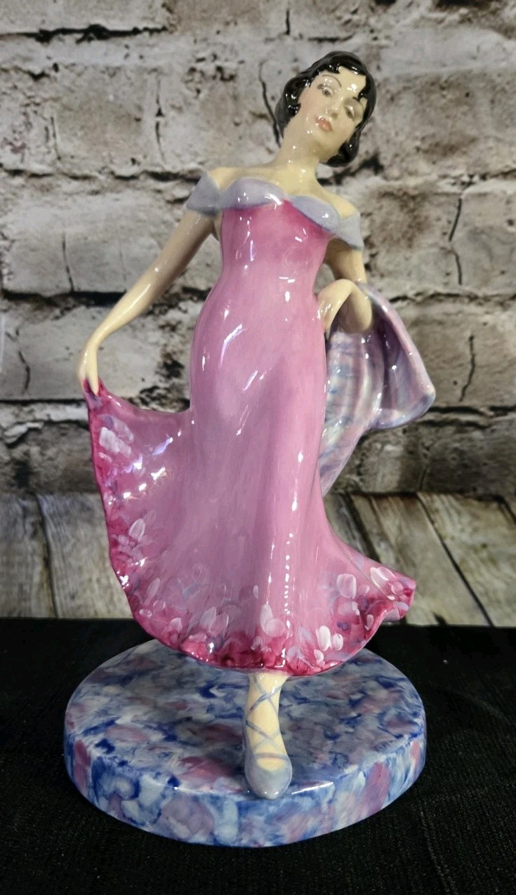 VINTAGE SCULPTURE \