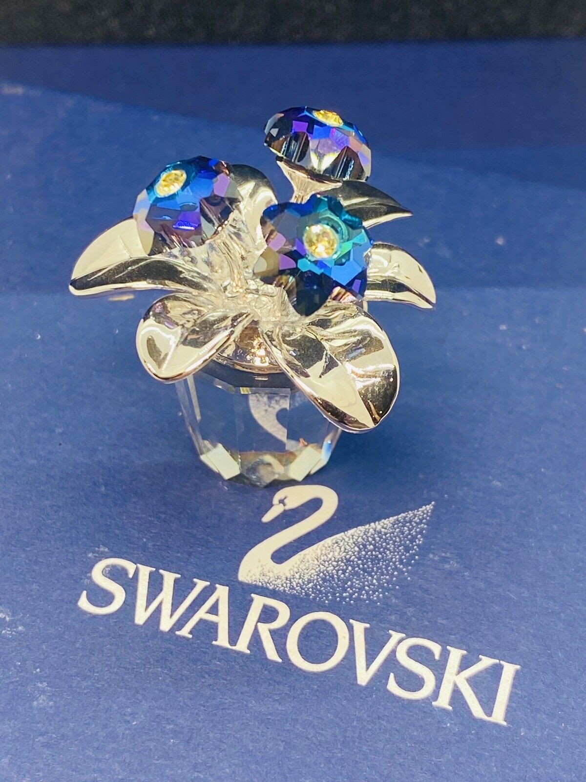 Rare Swarovski Crystal Memories - Primula Flowers -  Rhodium Blue 718985
