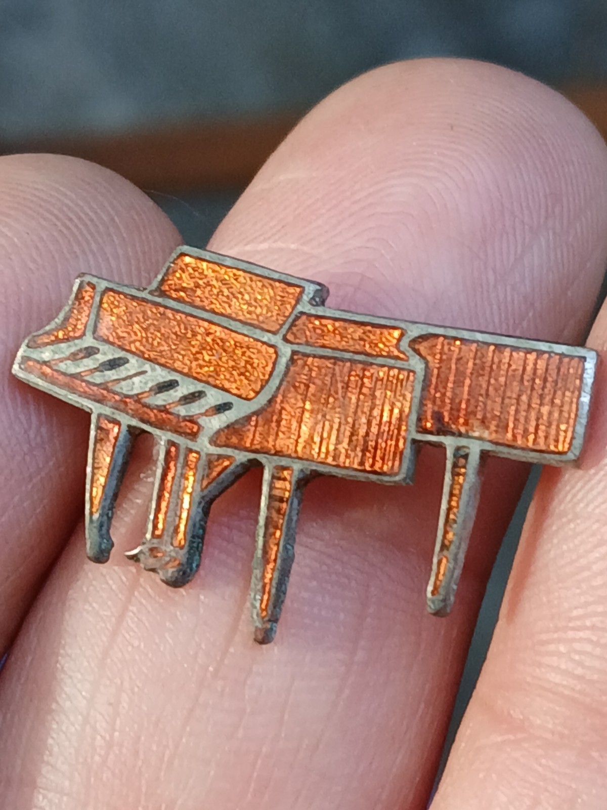 Vintage Grand Piano W Keys Orange Enamel Lapel Hat Pin Silver Tone Wm Spear?