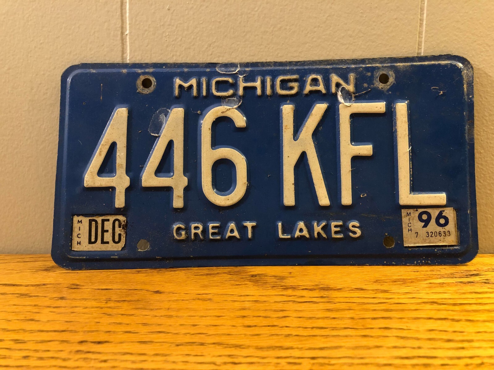 1996 Michigan License Plate Great Lakes Blue # 446-KFL Good Shape, Needs Clean