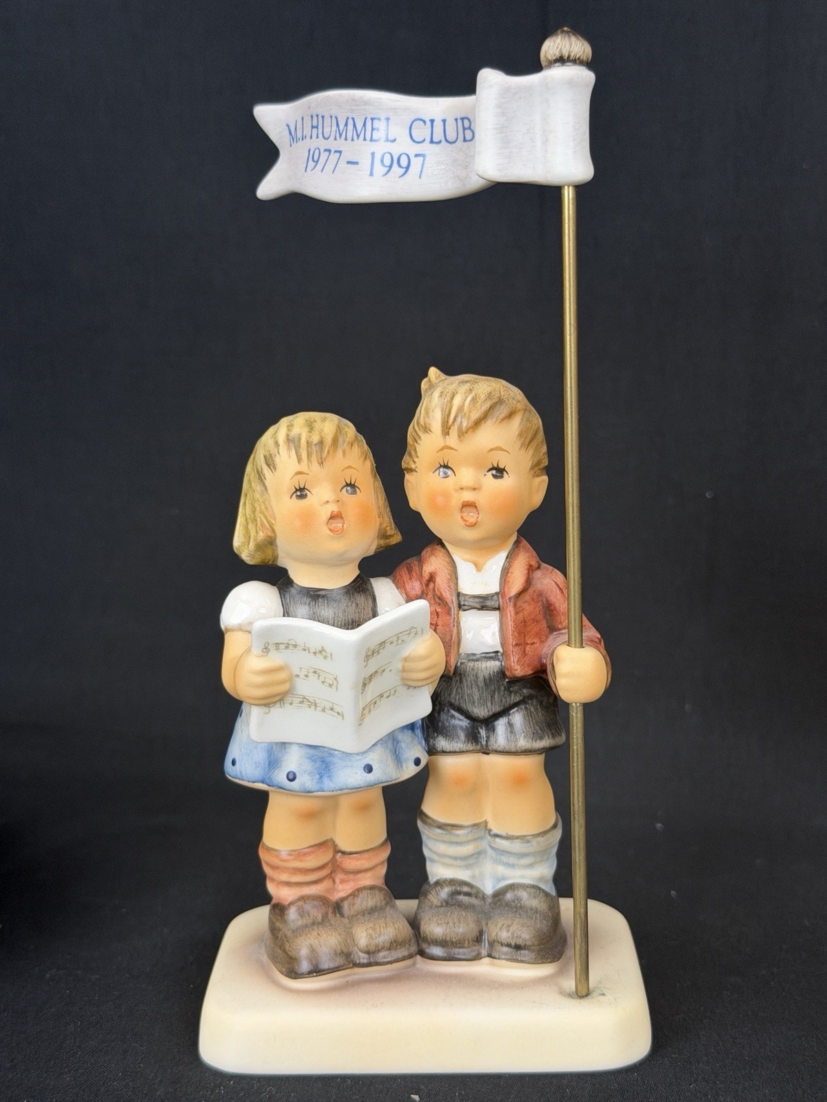 Goebel Hummel Celebrate With Song 790 No Crazing Mint 