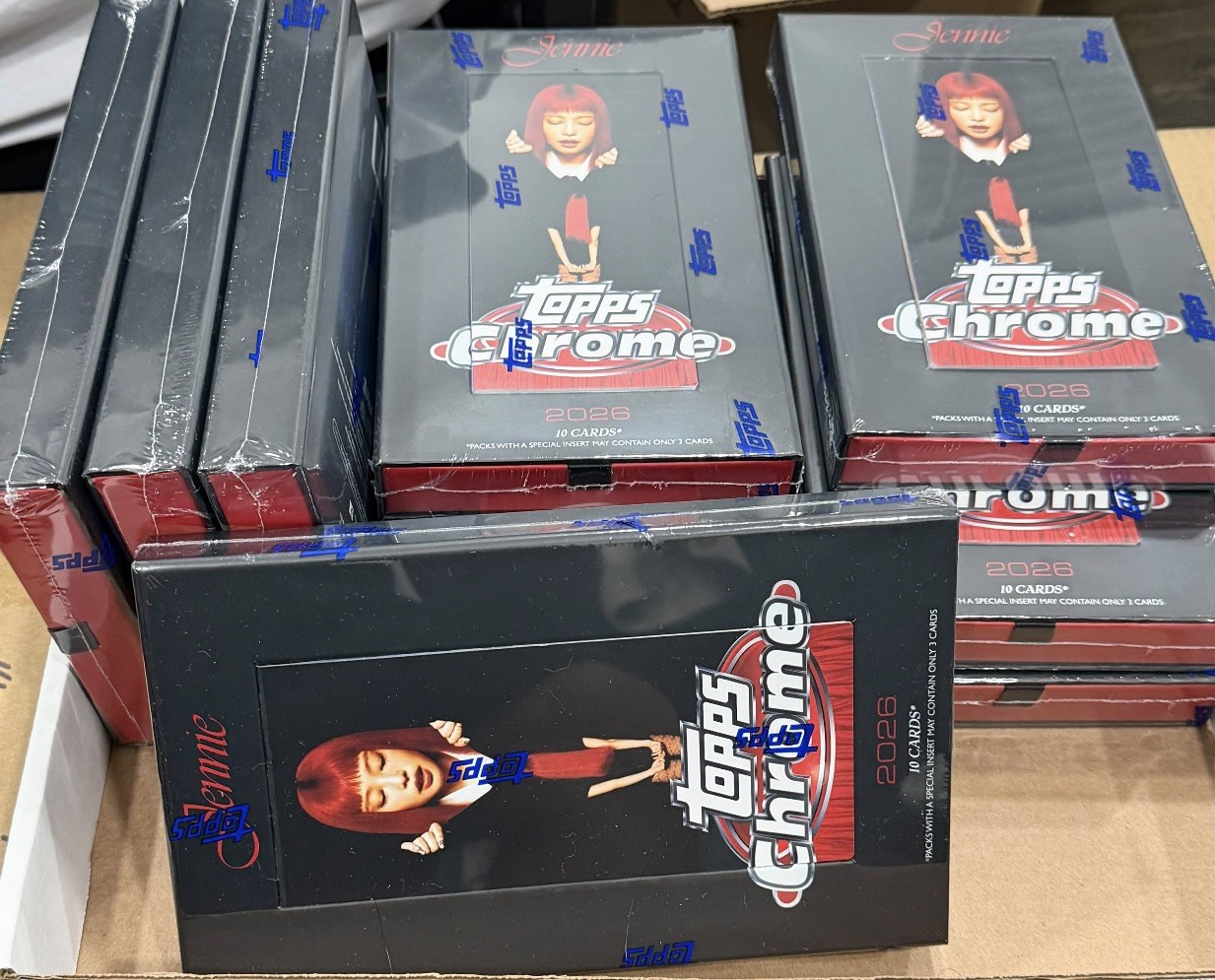 2026 Topps Chrome x Jennie hobby box