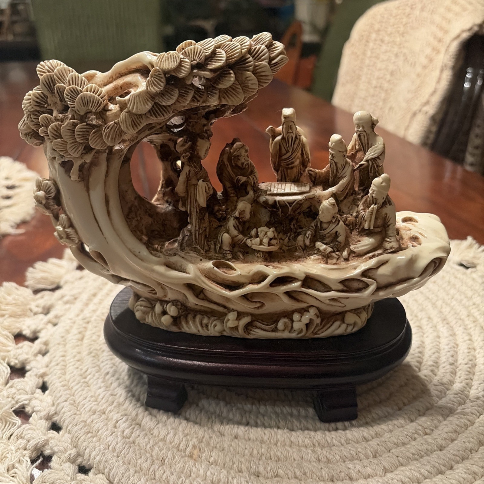 IVORY DYNASTY RESIN ARNART IMPORTS \