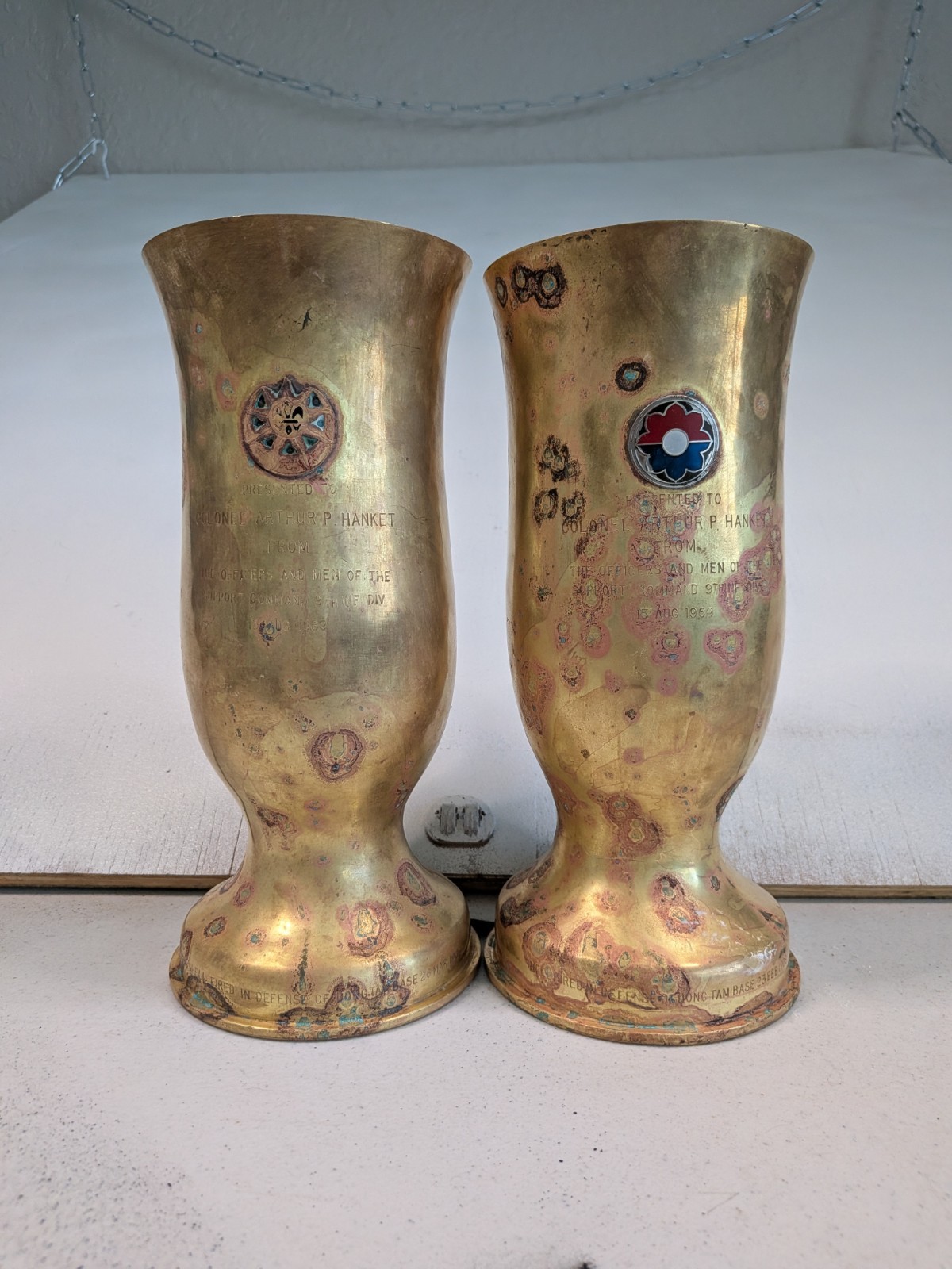 Vietnam War 105mm Shell Vase Pair Named Presentation Col Hanket Trench Art 