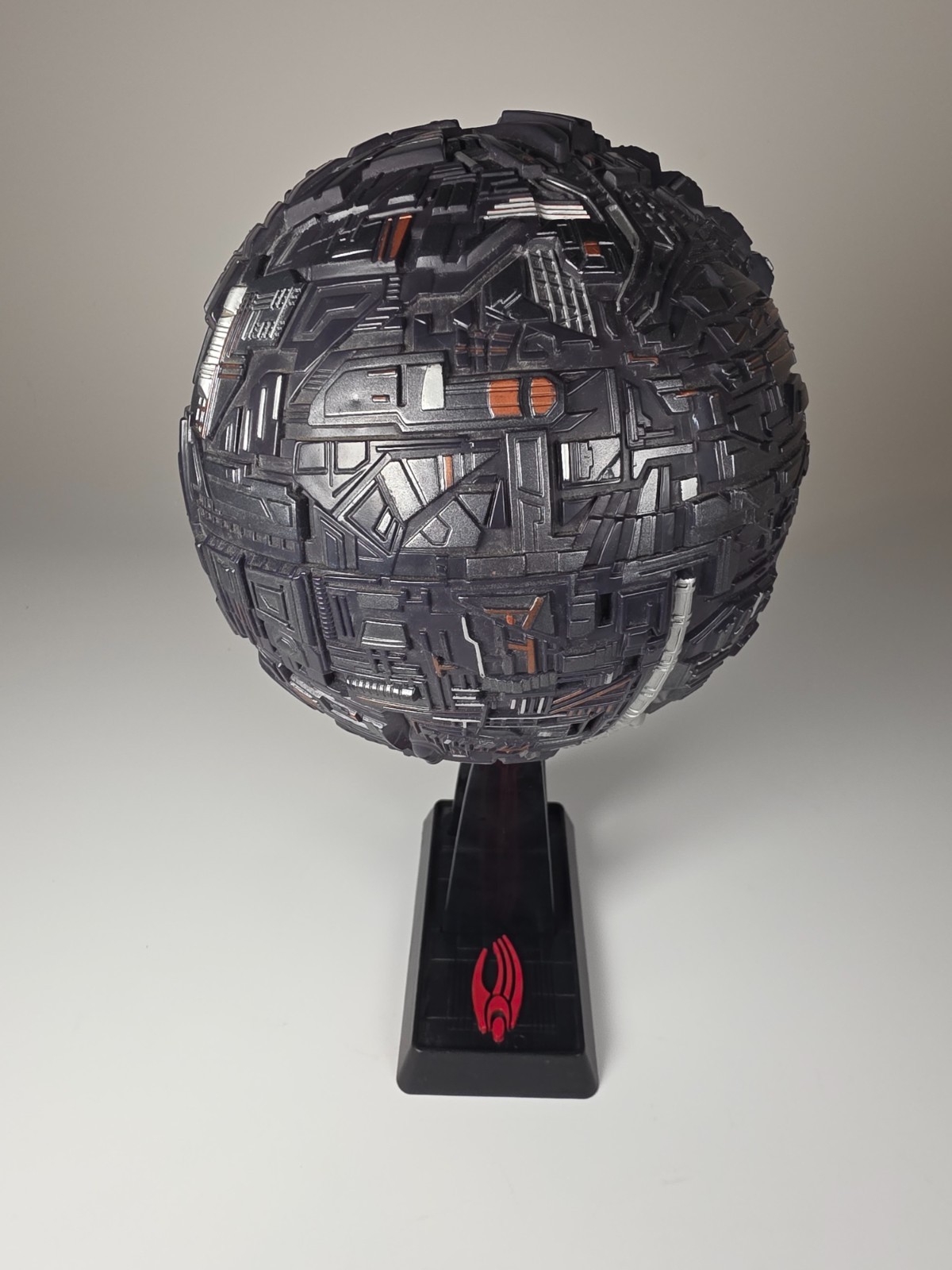 Star Trek Borg Sphere Starship Light Up Display Prop w/ Stand - Tested Works Star Trek Borg Sphere Starship Light Up Display Prop w/ Stand - Tested Works