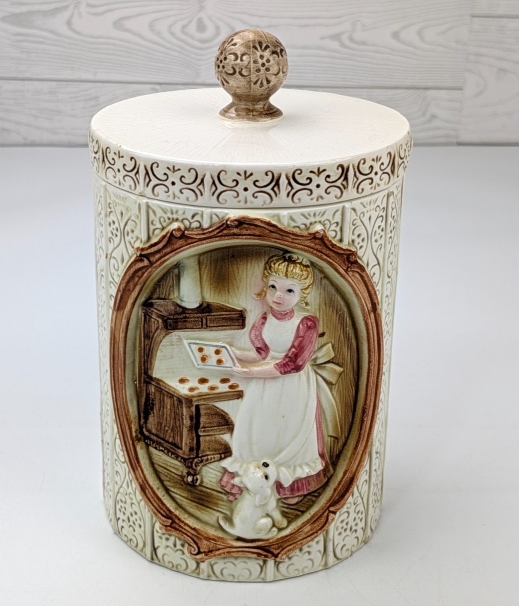 1978 Vintage Sears & Roebuck – Pioneer Woman Baking Cookies Canister 8.5\