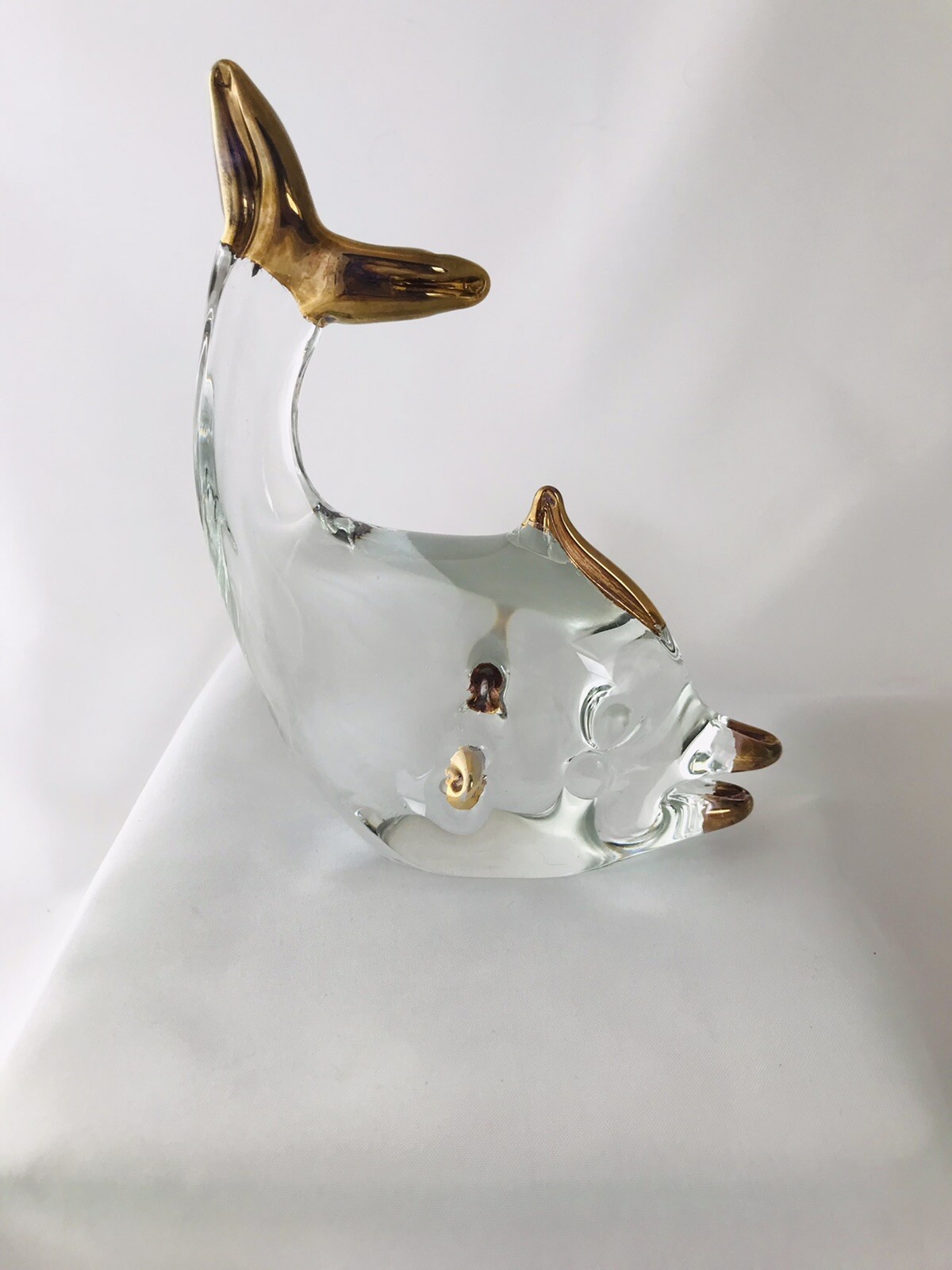 Vintage ART GLASS Hand Blown FISH Figurine with Gold Fins