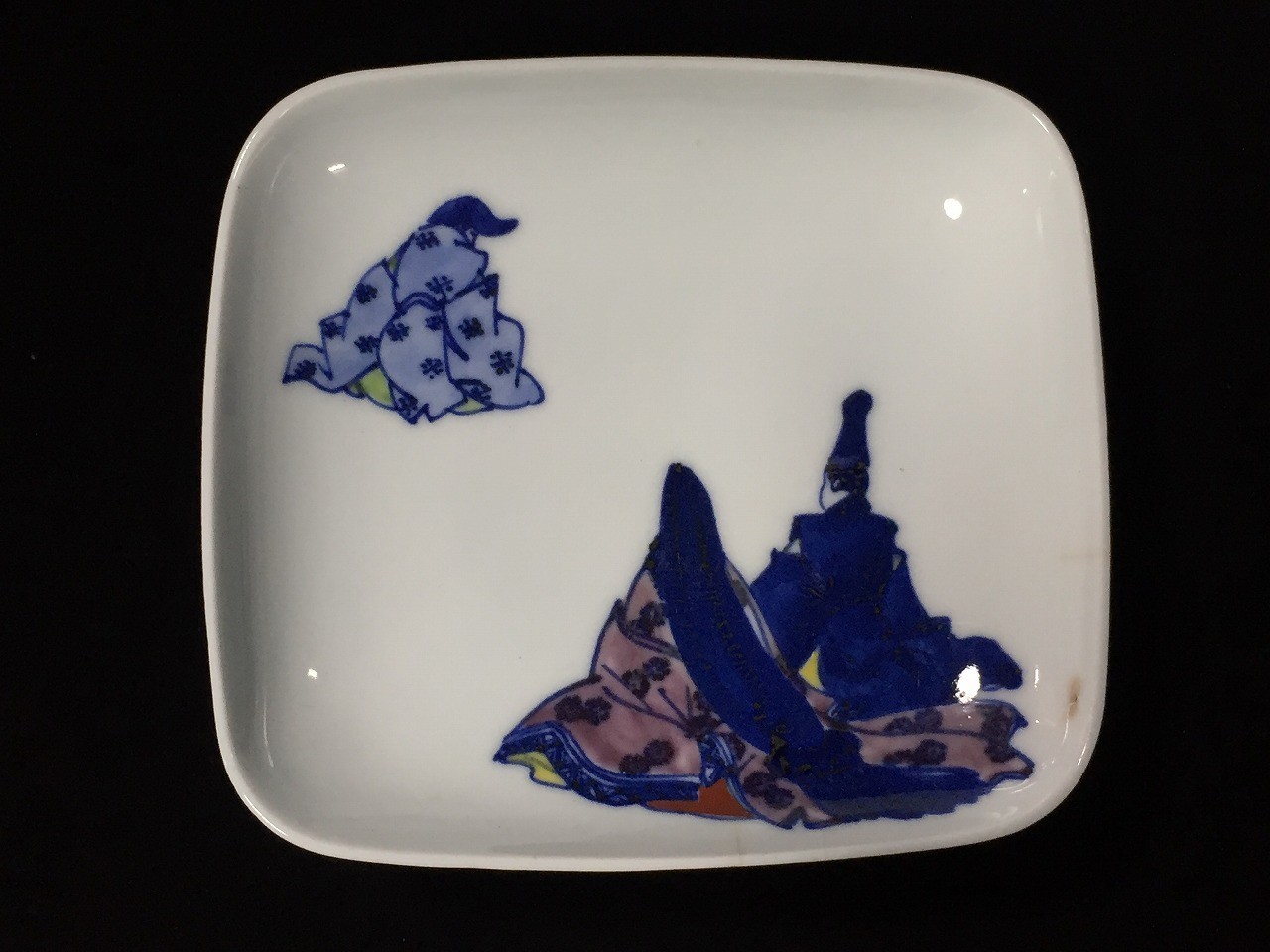 T0672 Vintage Japanese Hand Painted Porcelain Dish Figure Art Square