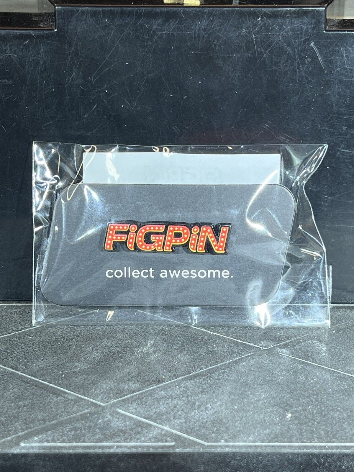 SHIPS TODAY FiGPiN Logo Pin 2023 NYCC Exclusive New York Lights Limited Edition