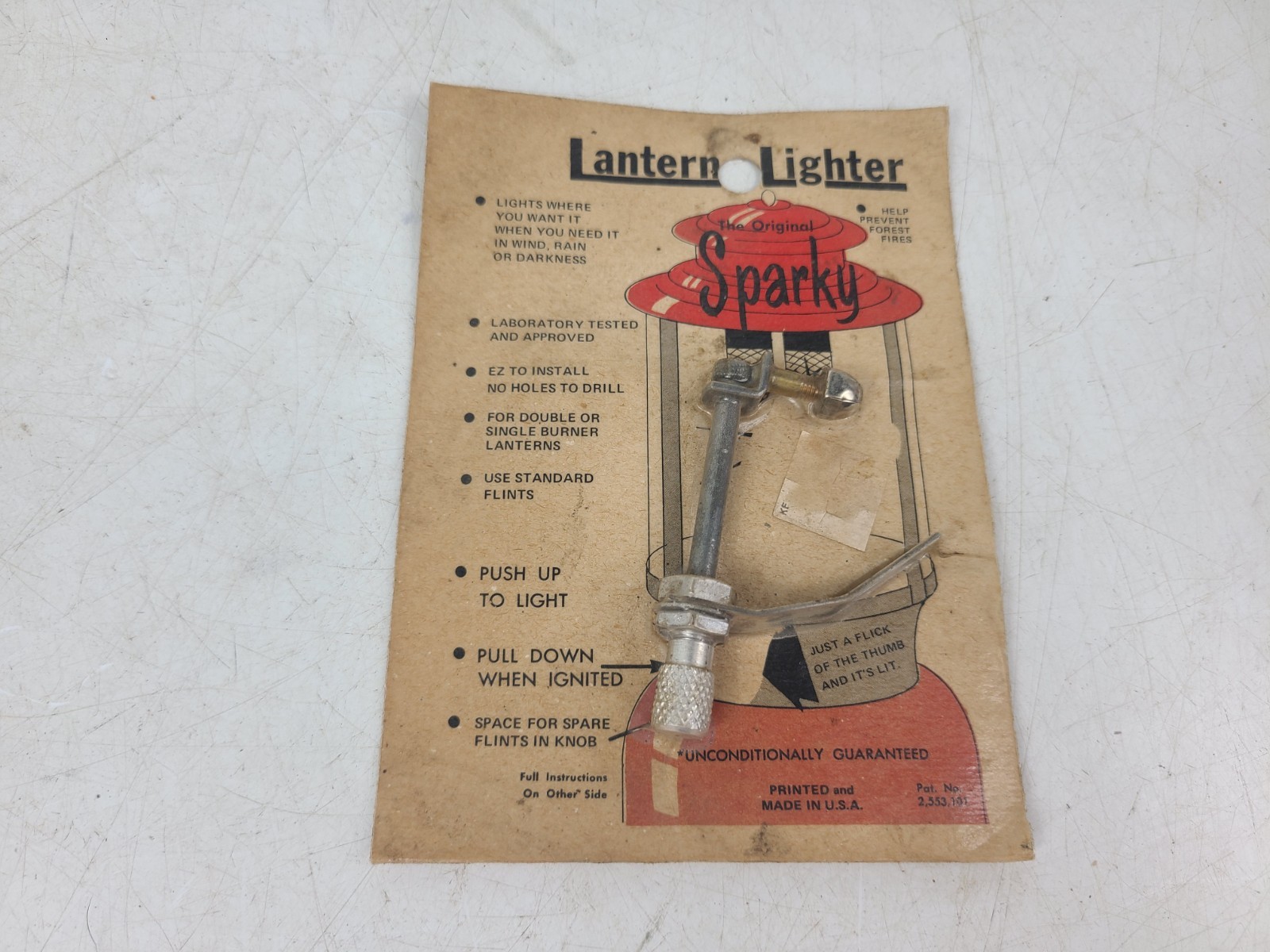 (NEW) Vintage Sparky Lantern Lighter