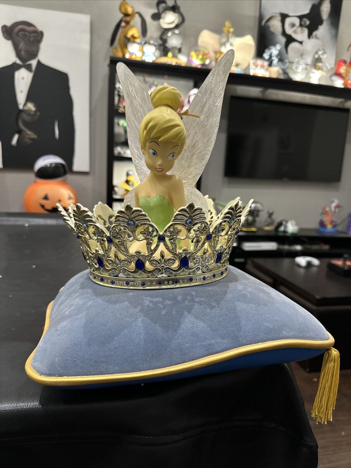 Disney Big Fig Tinker Bell Crown Statue
