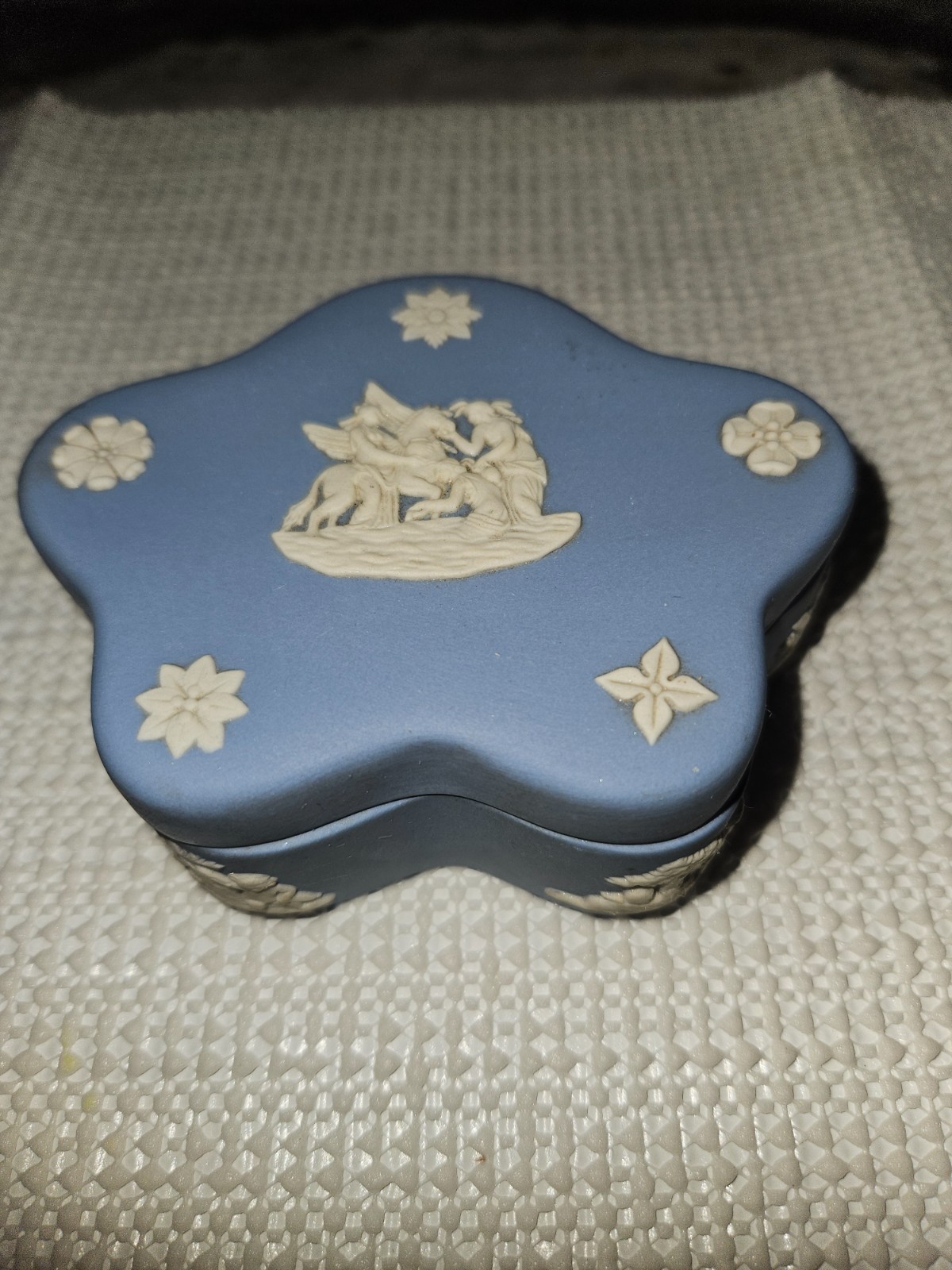 Vtg Wedgwood Blue Jasperwear, Star Shape Trinket Box with Lid, Mfg in England