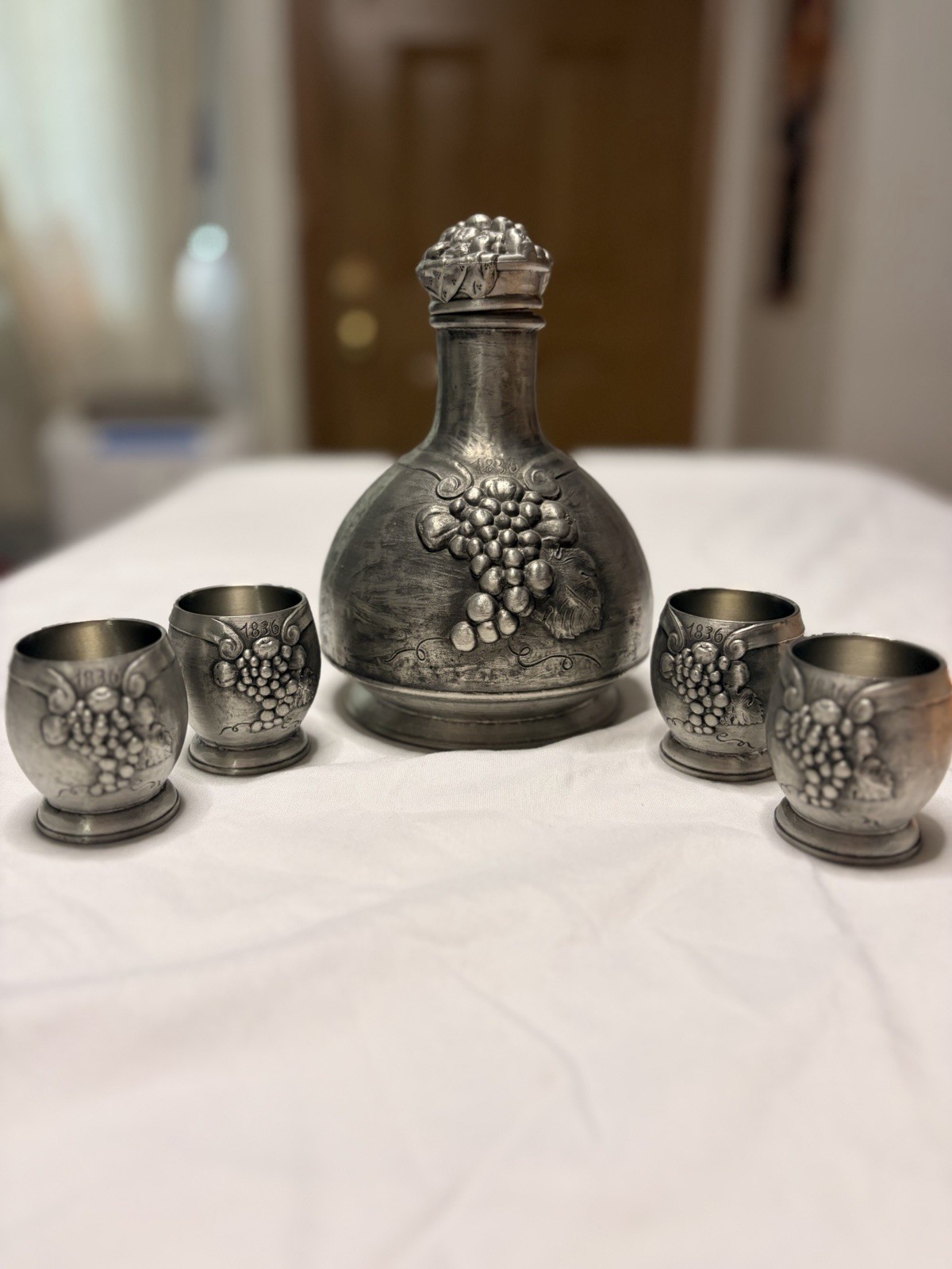 Artina SKS Zinn 95% Pewter Decanter and Goblets (4) Set with Grape Motif. 1836
