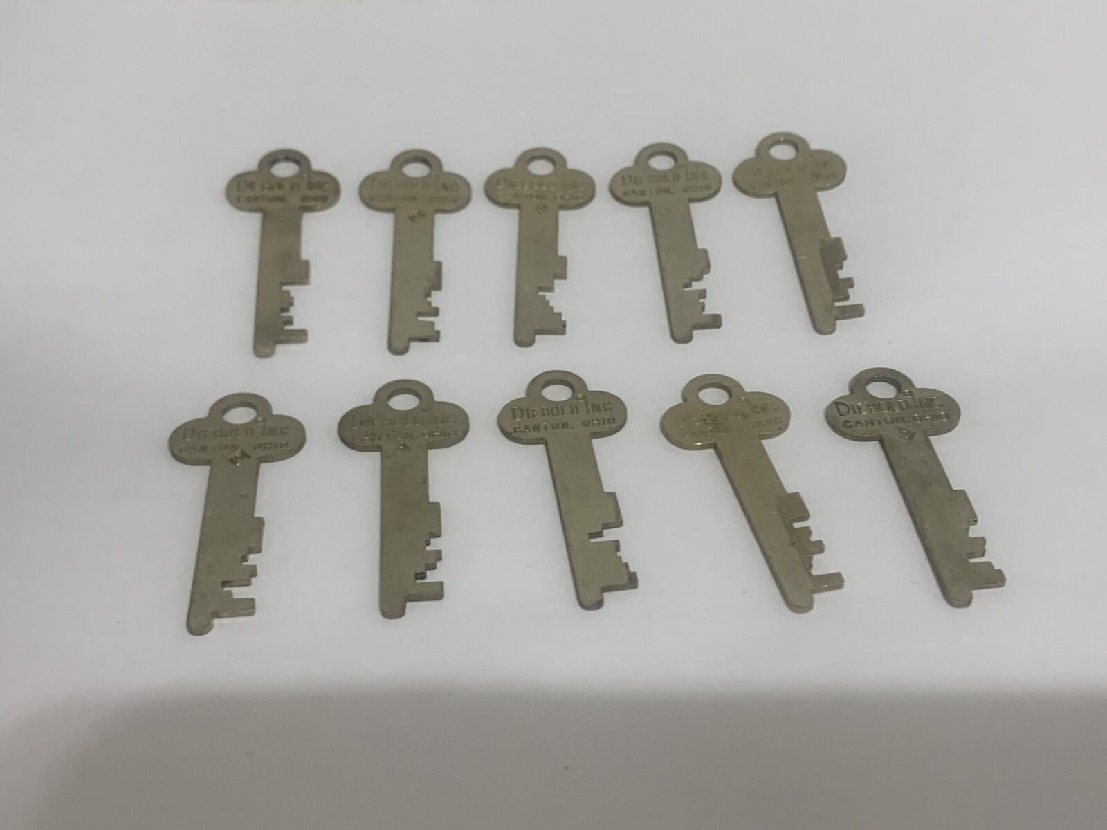 Diebold Safety Deposit Box Keys Lot of 10 Exc. Vintage Condition See all Photos Diebold Safety Deposit Box Keys Lot of 10 Exc. Vintage Condition See all Photos