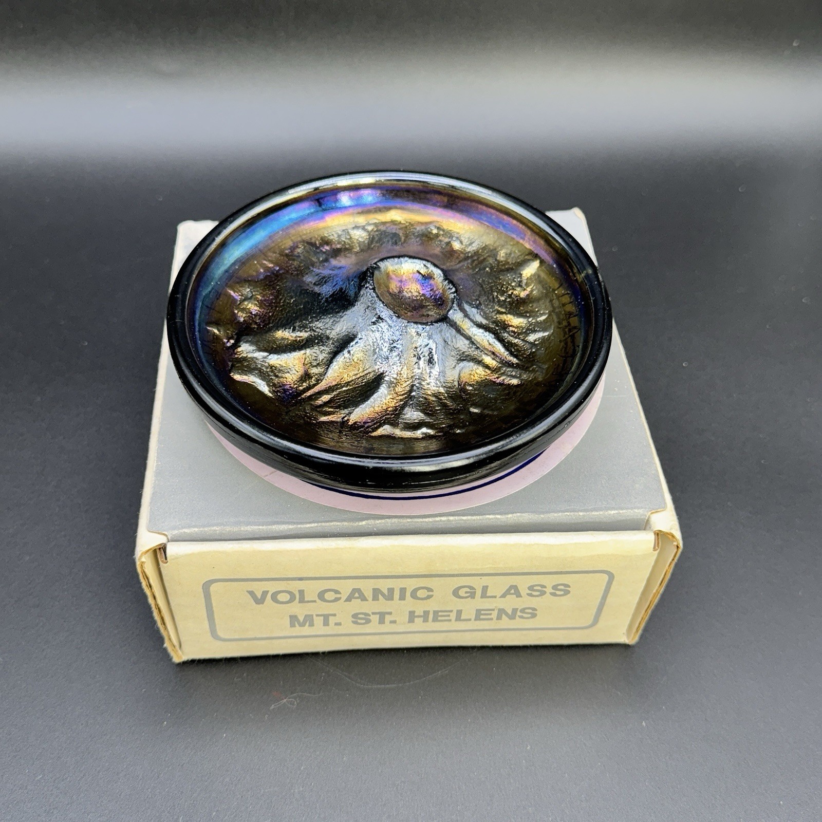 Rare Collectible Vintage Mt. Saint Helens Ashtray Hand Cast Volcanic Glass 1980 Rare Collectible Vintage Mt. Saint Helens Ashtray Hand Cast Volcanic Glass 1980