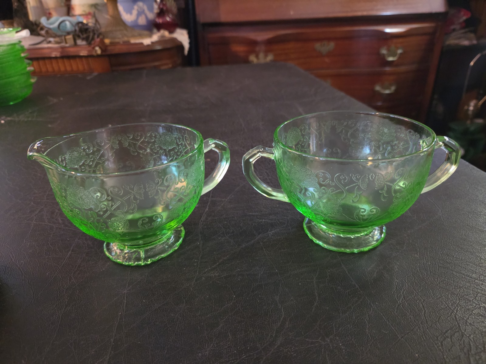 Vintage Hazel Atlas Florentine Uranium Glass Sugar Creamer Green Poppy Glows Vintage Hazel Atlas Florentine Uranium Glass Sugar Creamer Green Poppy Glows