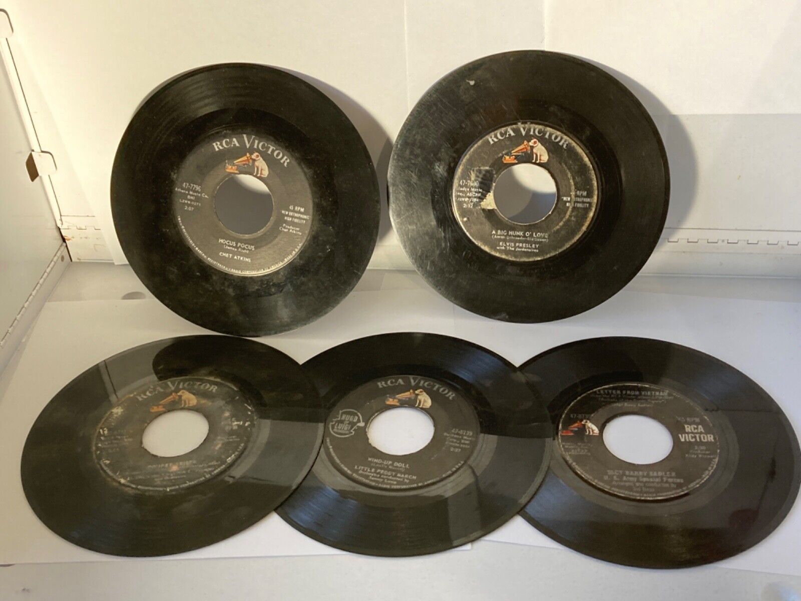 RCA VICTOR Records 45s Lot Elvis/Chet Atkins/Little Peggy March/Sgt Zarry Sabler
