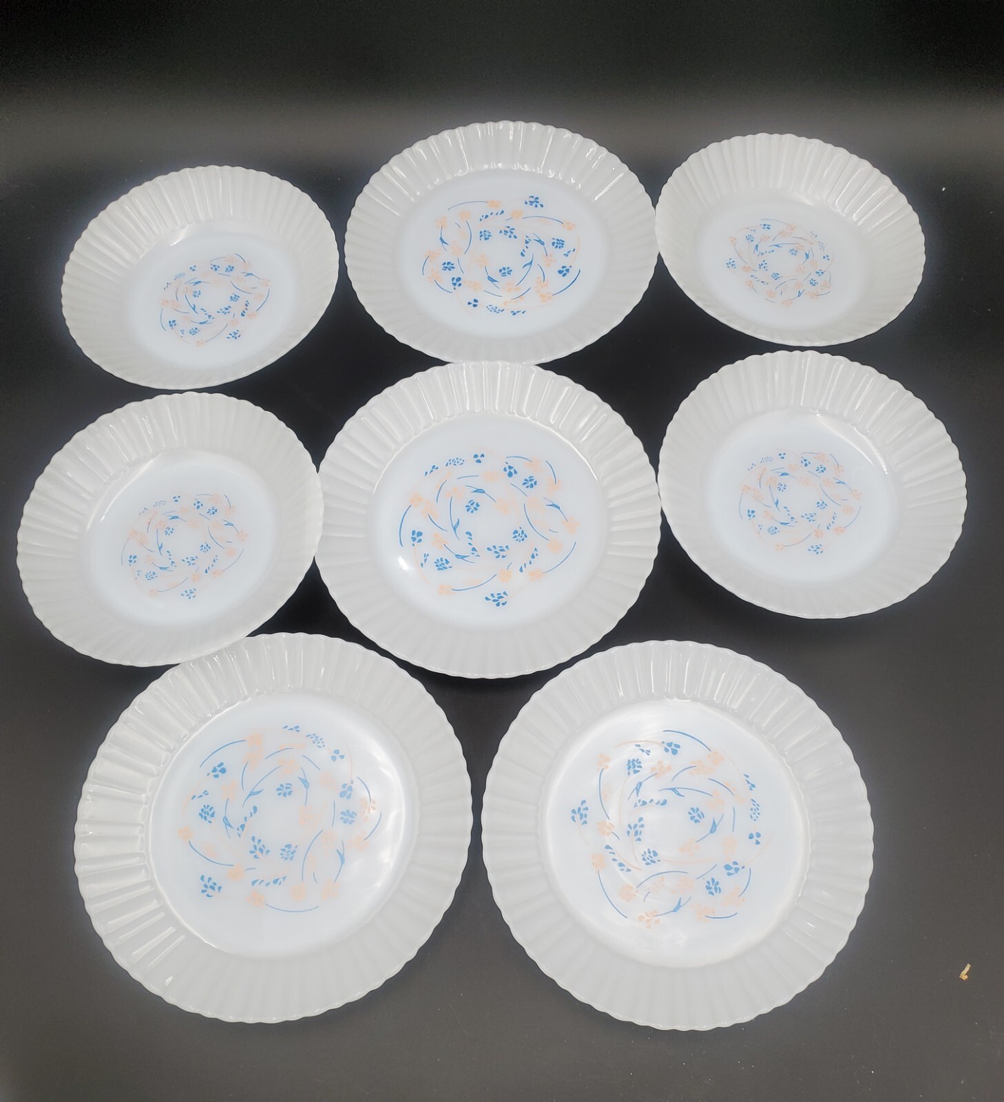 8 Vintage Termocrisa White Milk Glass Mexico 4 Plates 4 Bowls Blue Peach 